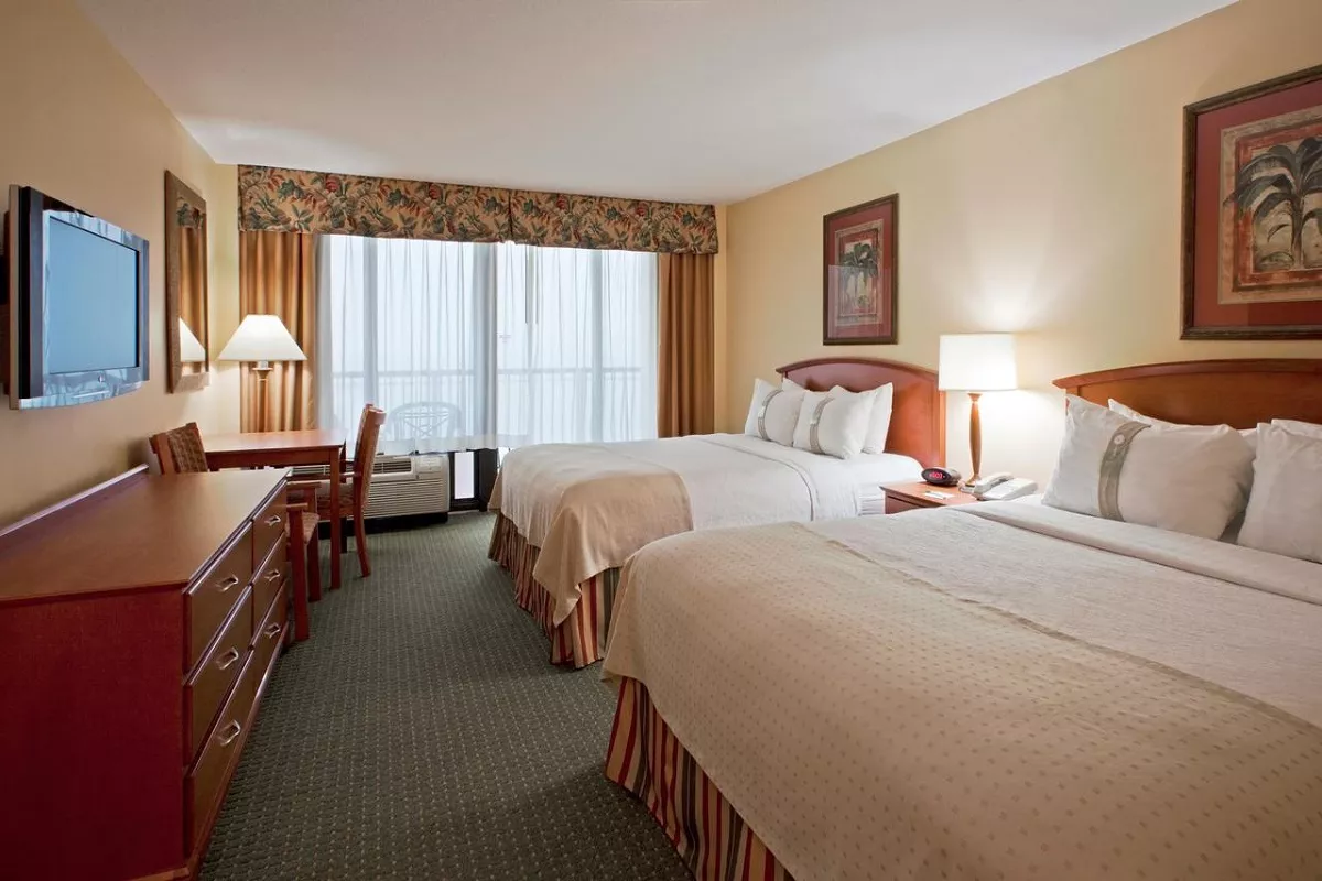 Holiday Inn Hotel & Suites Clearwater Beach